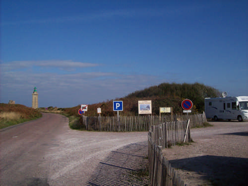 Wohnmobil Stellplatz in Sichtweite des Leuchtturms