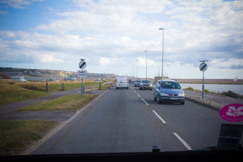 Der Fahrdamm von Weymouth nach Portland